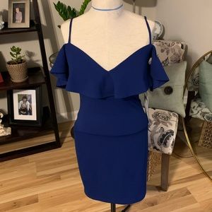 Royal blue sweetheart off the shoulder dress 💙